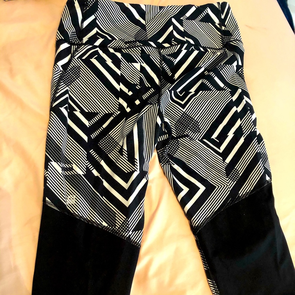 VSX Knockout Crop